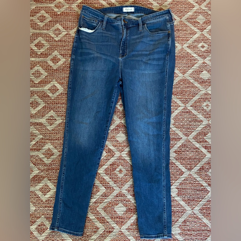 Madewell 10” High-Rise Roadtripper Supersoft Jeans in Playford Wash Size 34